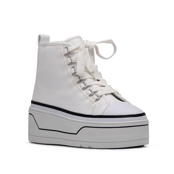 D'Amelio Footwear | Embrace Style with the Eyekonn Sneaker - White ...